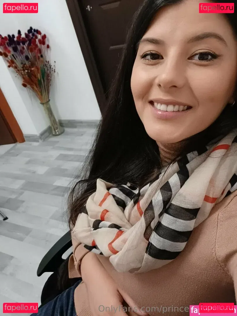 princesszenaxxx Onlyfans Photo Gallery 