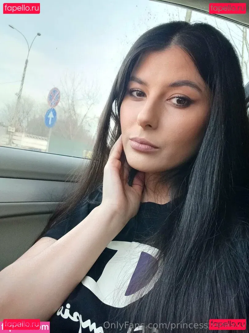 princesszenaxxx Onlyfans Photo Gallery 