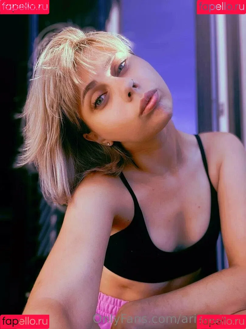 arianabird Onlyfans Photo Gallery 