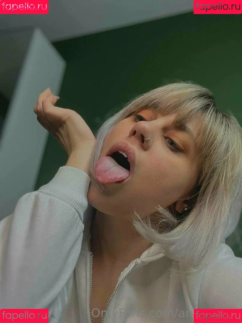 arianabird Onlyfans Photo Gallery 