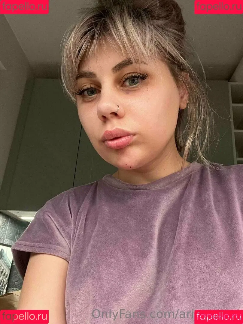 arianabird Onlyfans Photo Gallery 