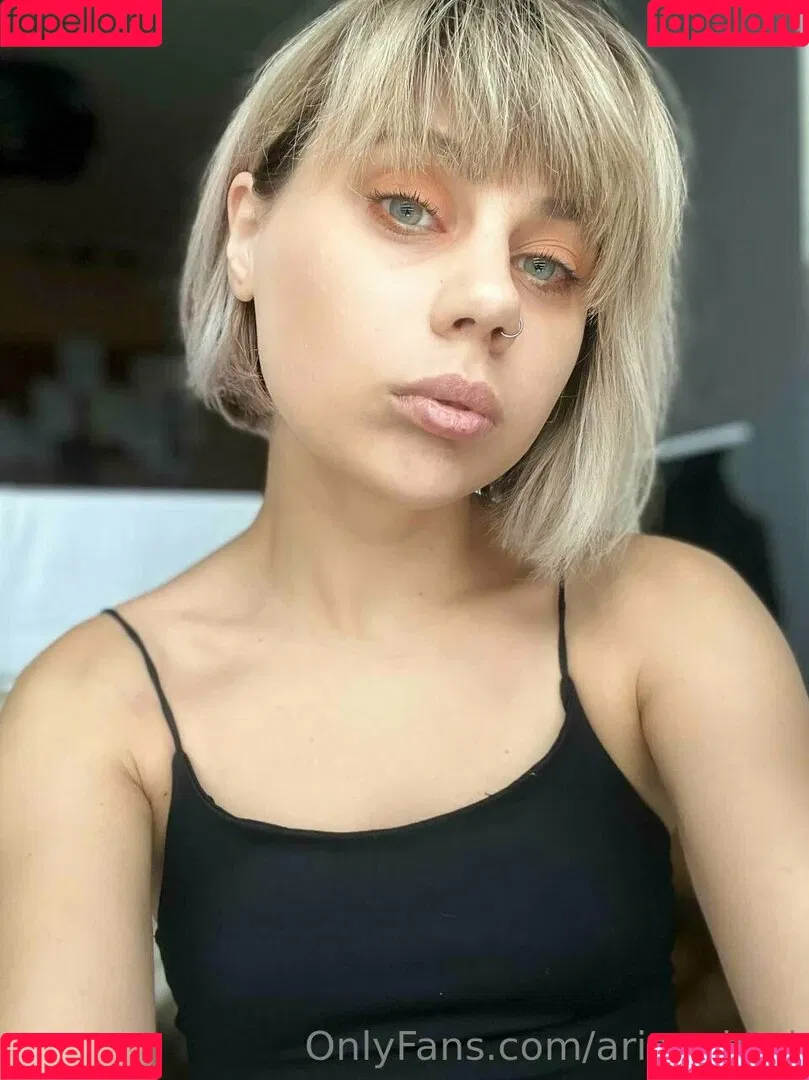 arianabird Onlyfans Photo Gallery 