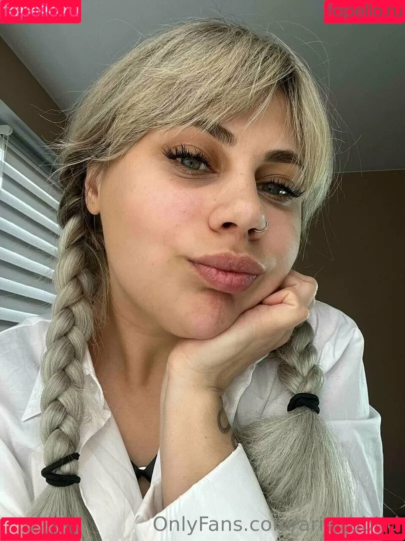 arianabird Onlyfans Photo Gallery 