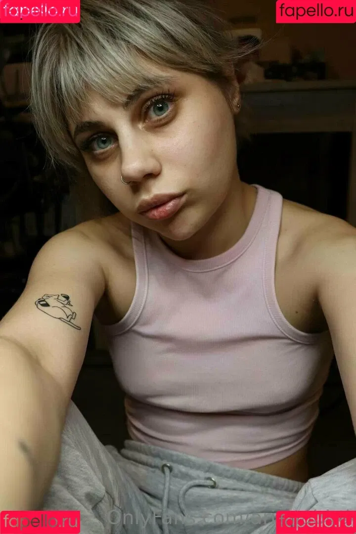 arianabird Onlyfans Photo Gallery 