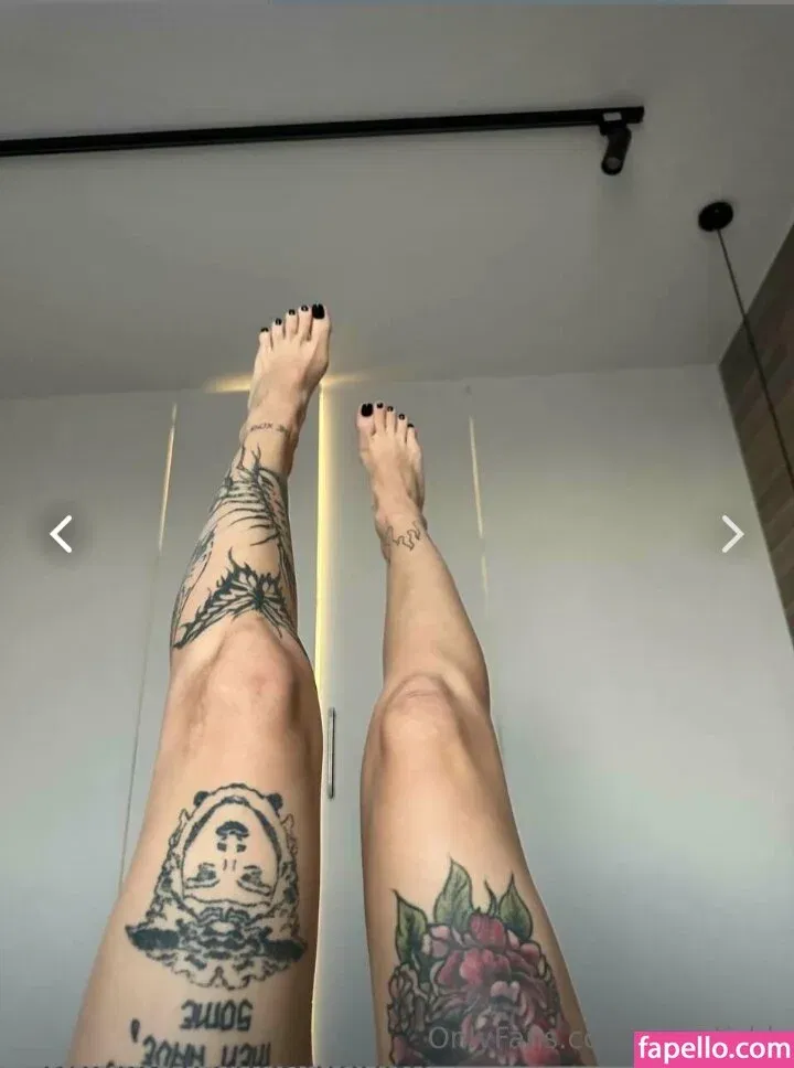 meshtiish Onlyfans Photo Gallery 