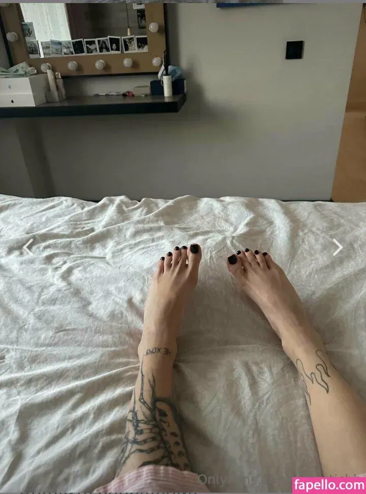 meshtiish Onlyfans Photo Gallery 