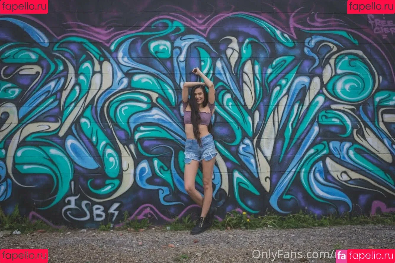 rainin_falls Onlyfans Photo Gallery 