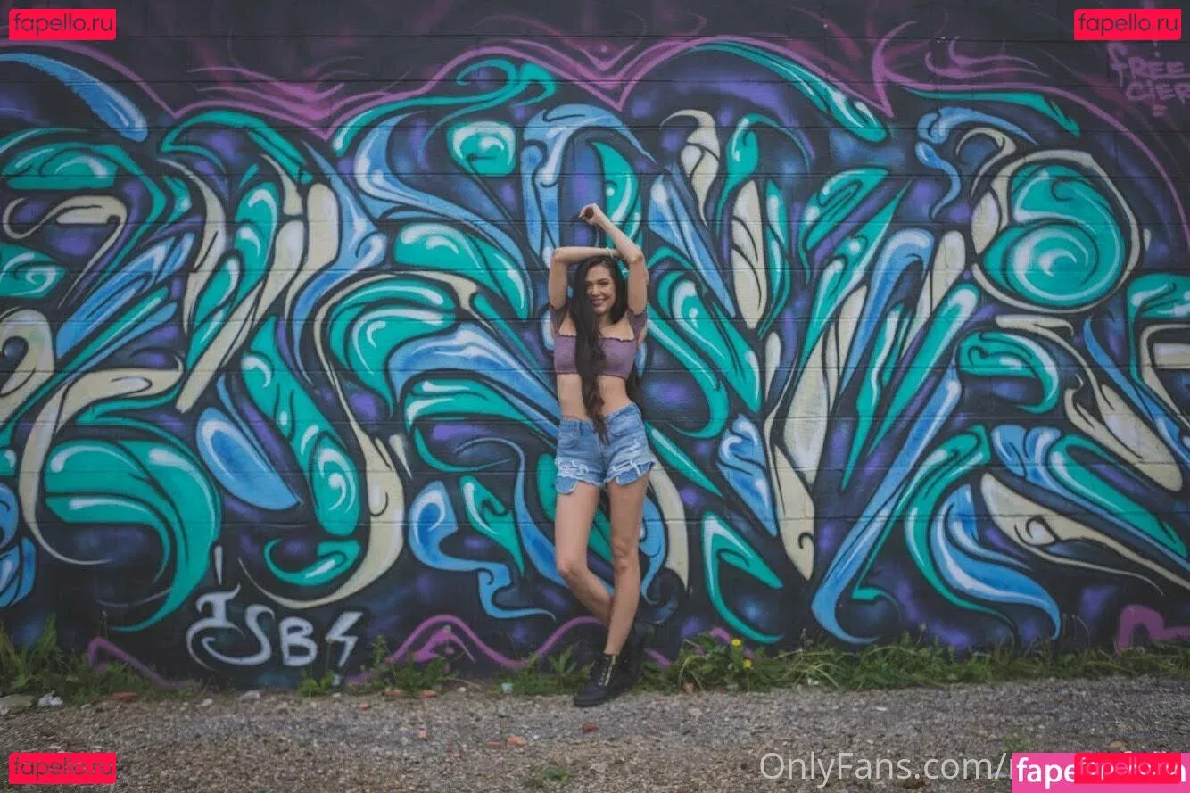 rainin_falls Onlyfans Photo Gallery 