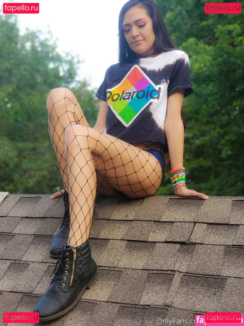 rainin_falls Onlyfans Photo Gallery 