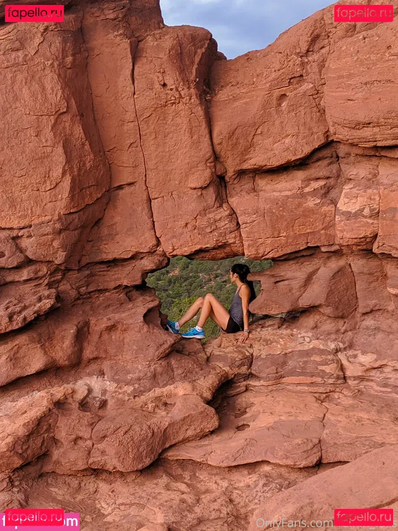 rainin_falls Onlyfans Photo Gallery 