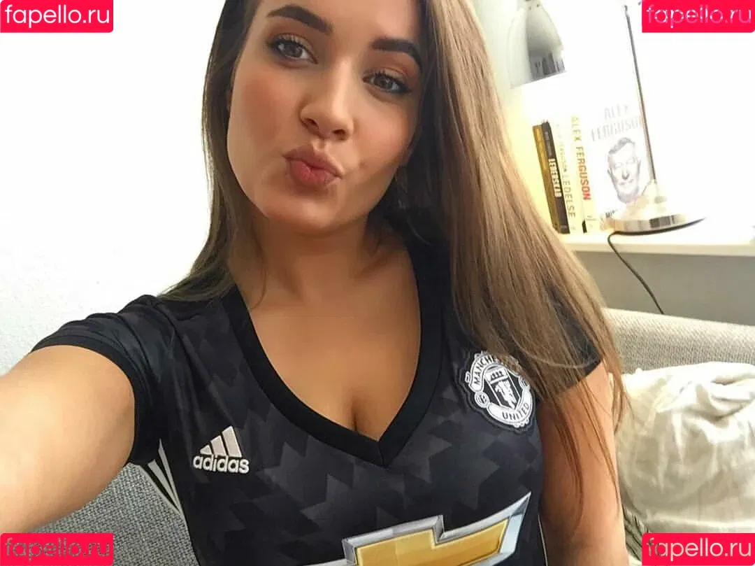 Katrina Maria Onlyfans Photo Gallery 