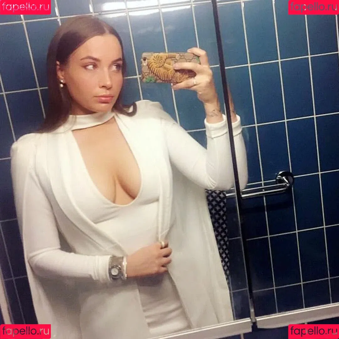 Katrina Maria Onlyfans Photo Gallery 