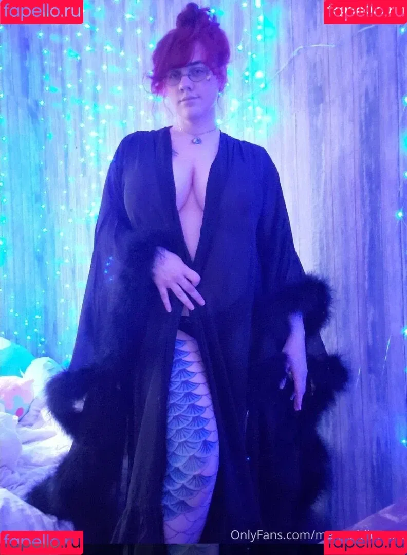 Mermaid Lunette Onlyfans Photo Gallery 