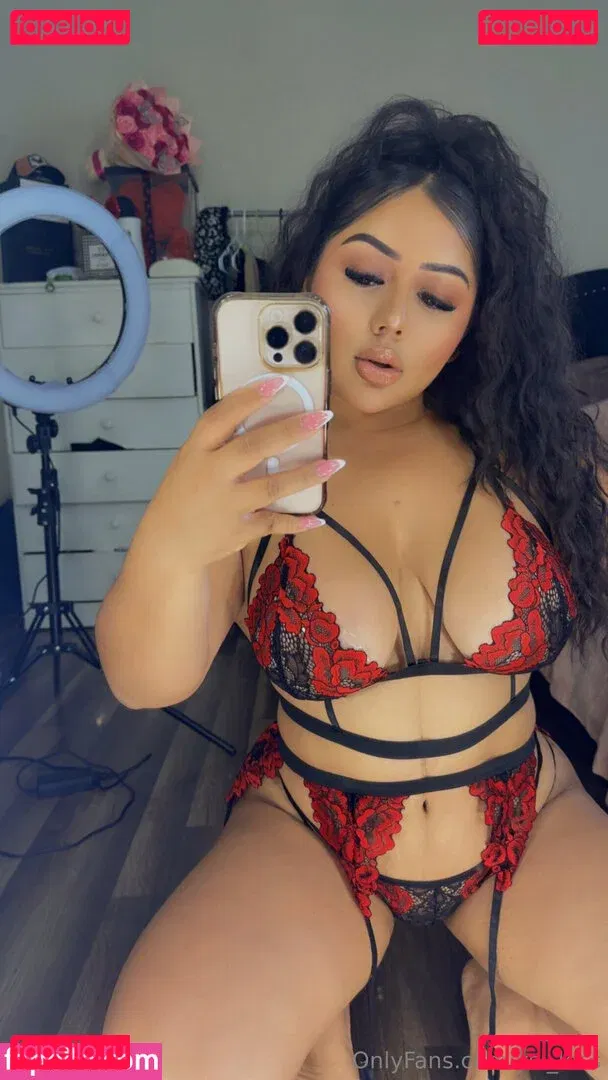ellelouise98 Onlyfans Photo Gallery 