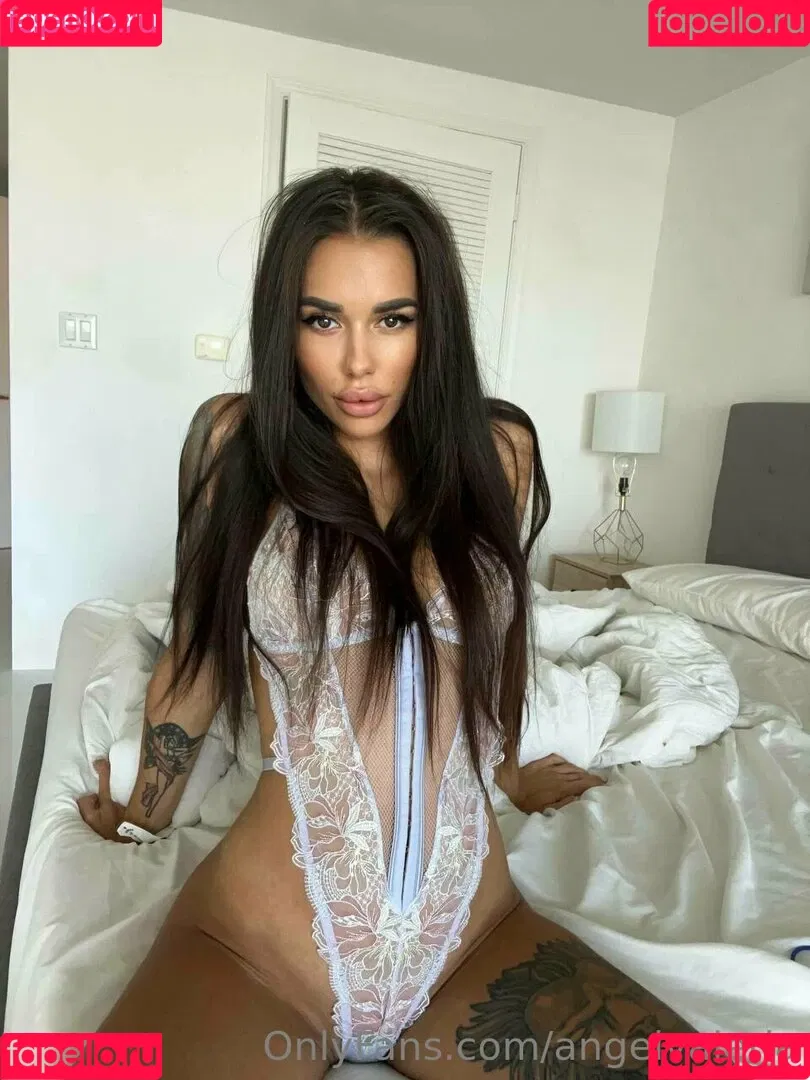 valeriiaheaven Onlyfans Photo Gallery 