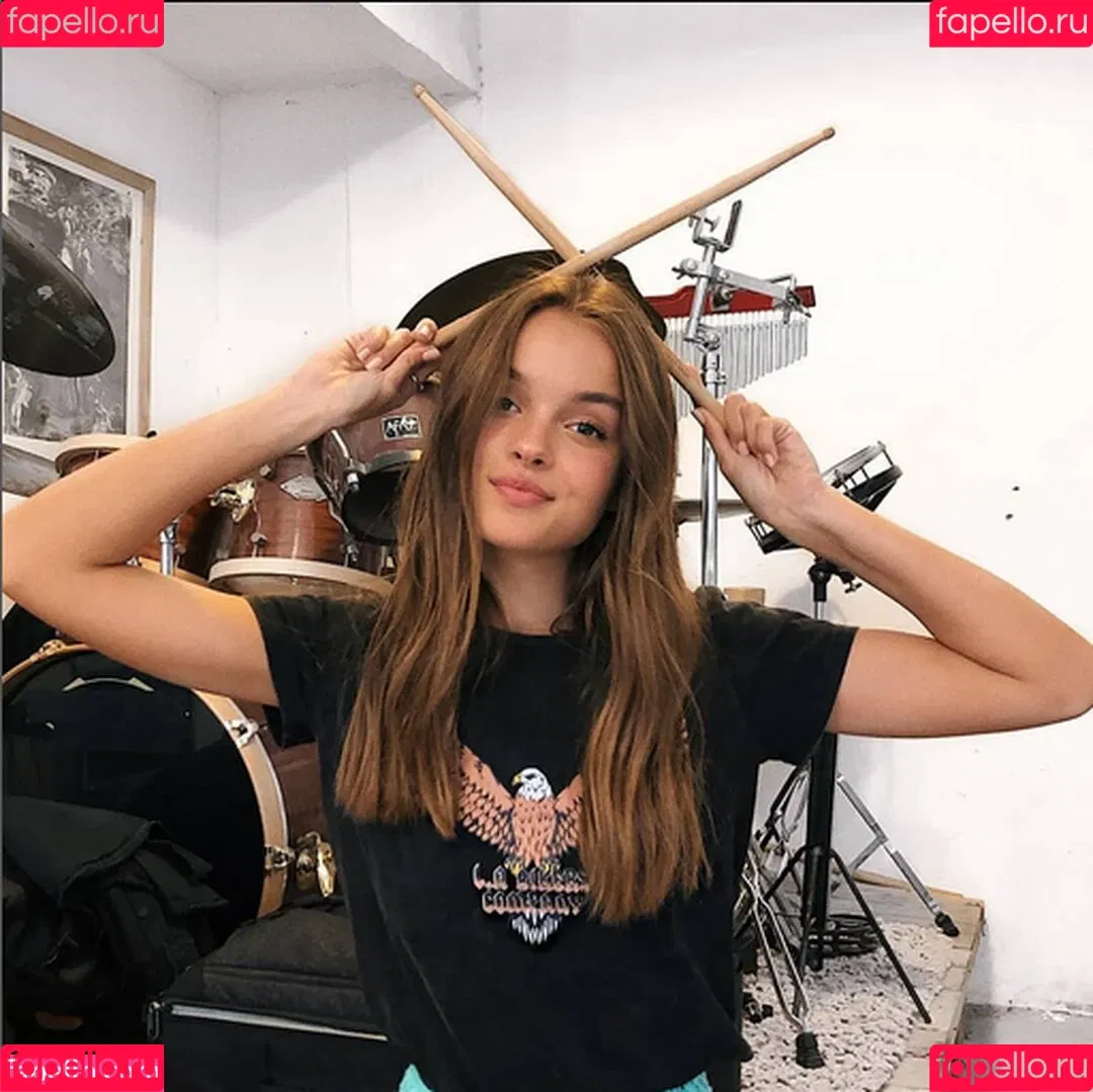 Anna Zak Onlyfans Photo Gallery 
