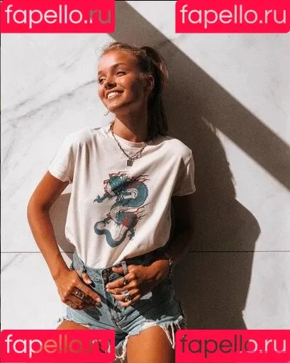 Anna Zak Onlyfans Photo Gallery 