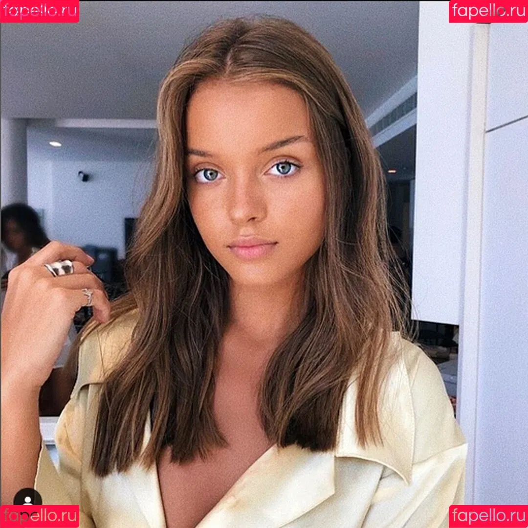 Anna Zak Onlyfans Photo Gallery 