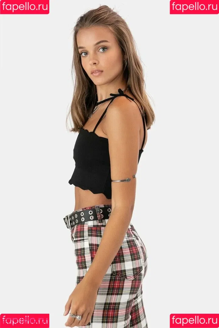 Anna Zak Onlyfans Photo Gallery 