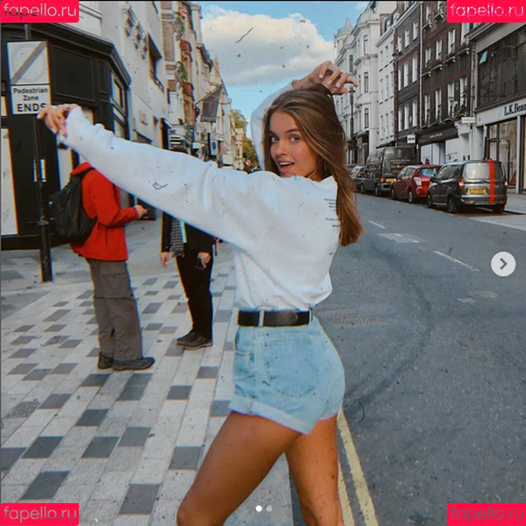 Anna Zak Onlyfans Photo Gallery 