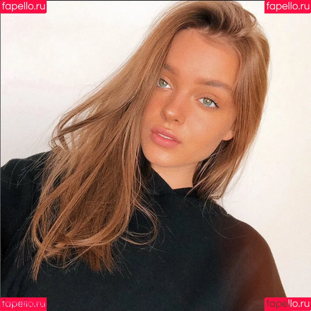Anna Zak Onlyfans Photo Gallery 