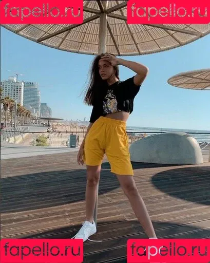 Anna Zak Onlyfans Photo Gallery 