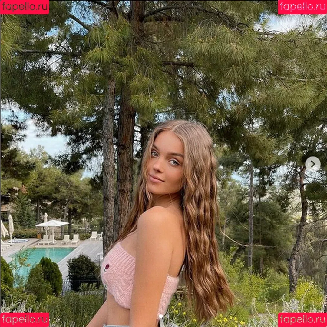 Anna Zak Onlyfans Photo Gallery 