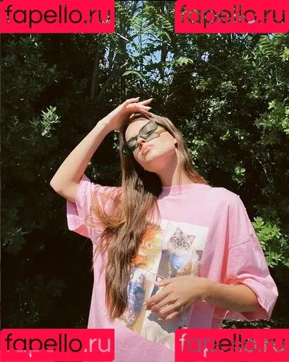 Anna Zak Onlyfans Photo Gallery 