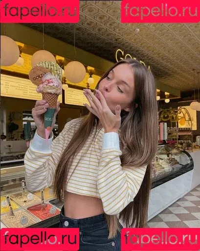 Anna Zak Onlyfans Photo Gallery 