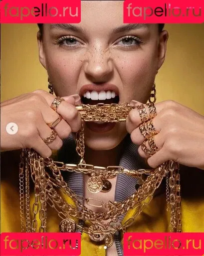 Anna Zak Onlyfans Photo Gallery 
