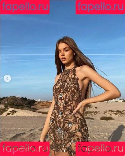 Anna Zak Onlyfans Photo Gallery 