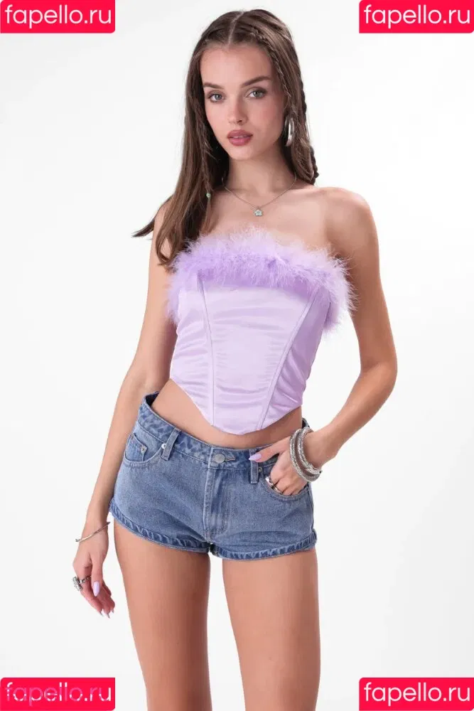 Anna Zak Onlyfans Photo Gallery 