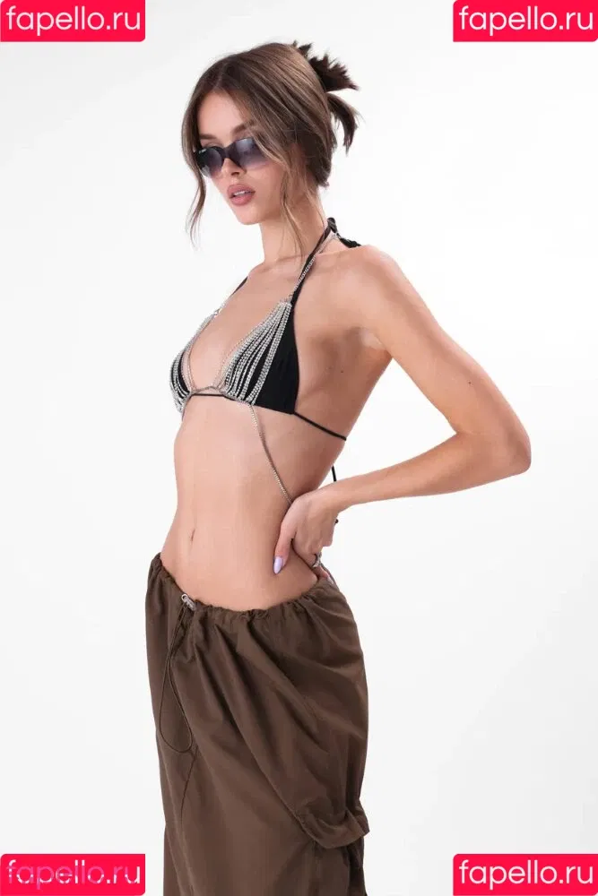 Anna Zak Onlyfans Photo Gallery 
