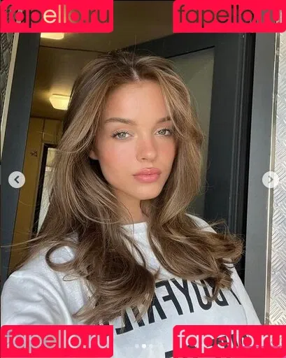 Anna Zak Onlyfans Photo Gallery 