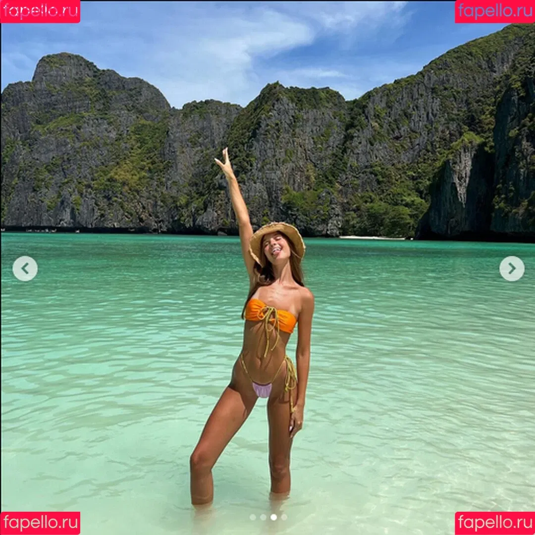 Anna Zak Onlyfans Photo Gallery 