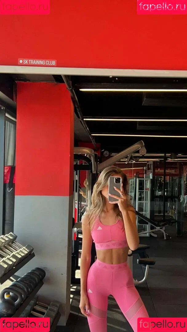 Anna Zak Onlyfans Photo Gallery 