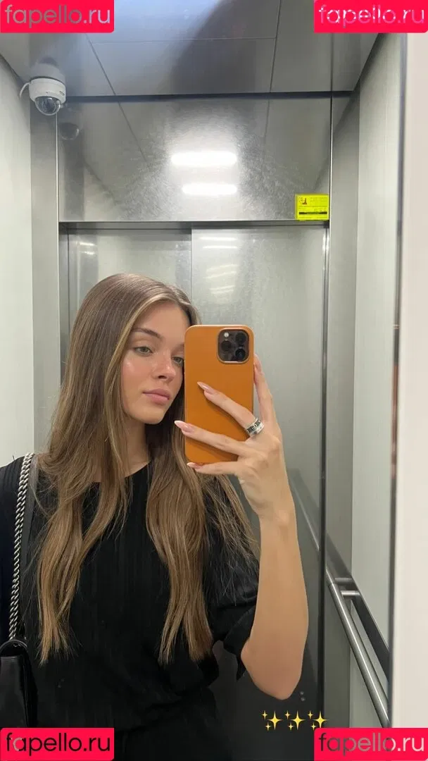 Anna Zak Onlyfans Photo Gallery 
