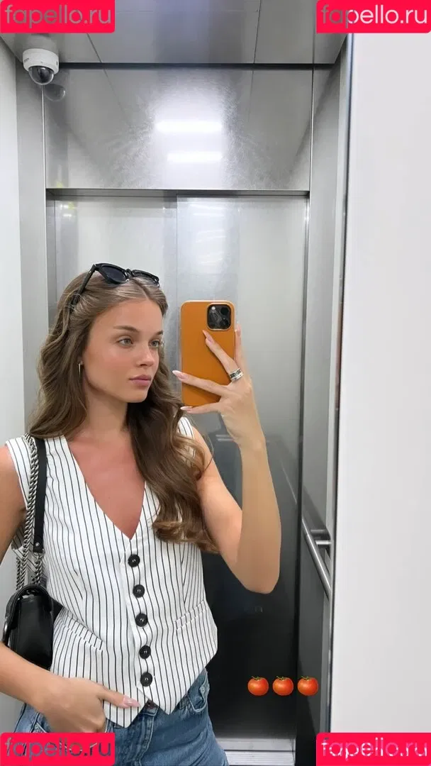 Anna Zak Onlyfans Photo Gallery 