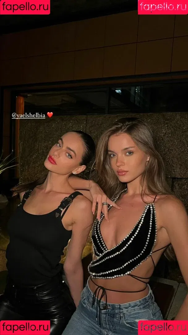 Anna Zak Onlyfans Photo Gallery 
