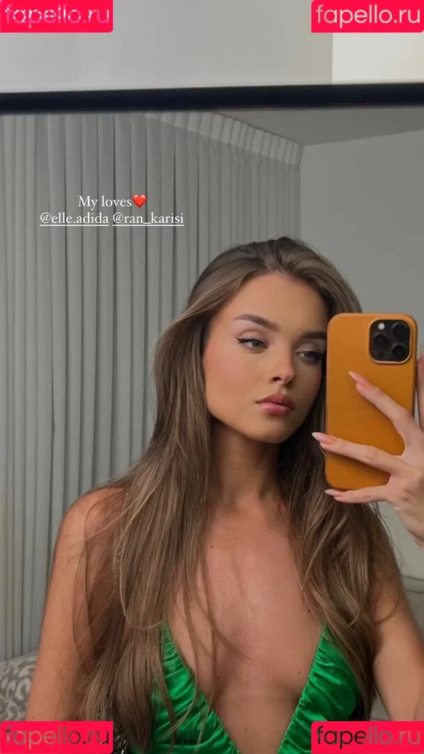 Anna Zak Onlyfans Photo Gallery 