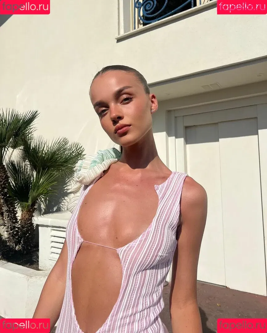 Anna Zak Onlyfans Photo Gallery 