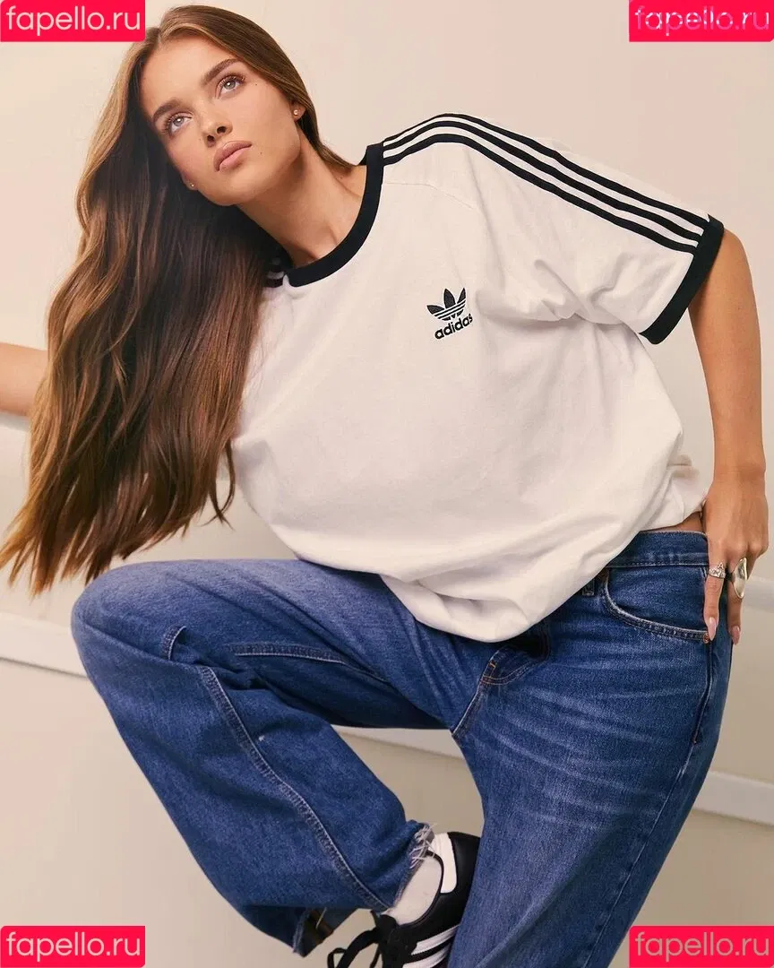 Anna Zak Onlyfans Photo Gallery 