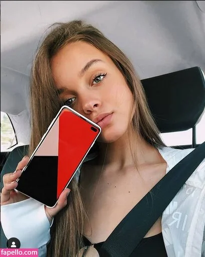 Anna Zak Onlyfans Photo Gallery 