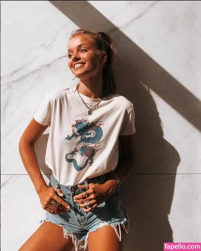 Anna Zak Onlyfans Photo Gallery 