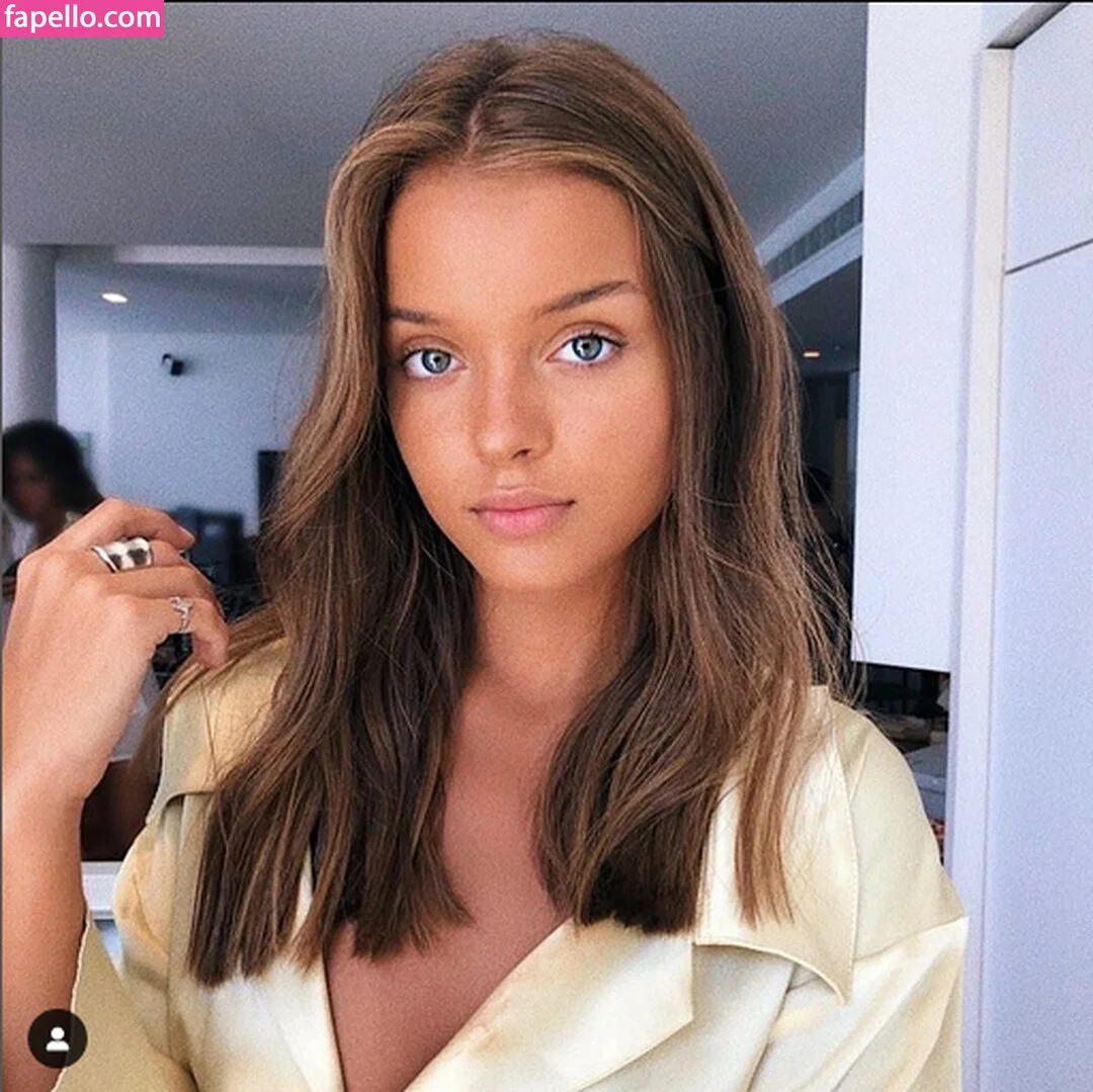 Anna Zak Onlyfans Photo Gallery 