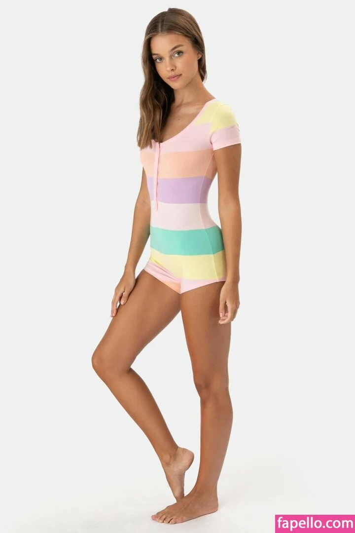 Anna Zak Onlyfans Photo Gallery 