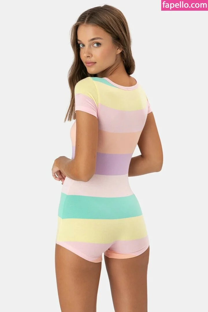 Anna Zak Onlyfans Photo Gallery 