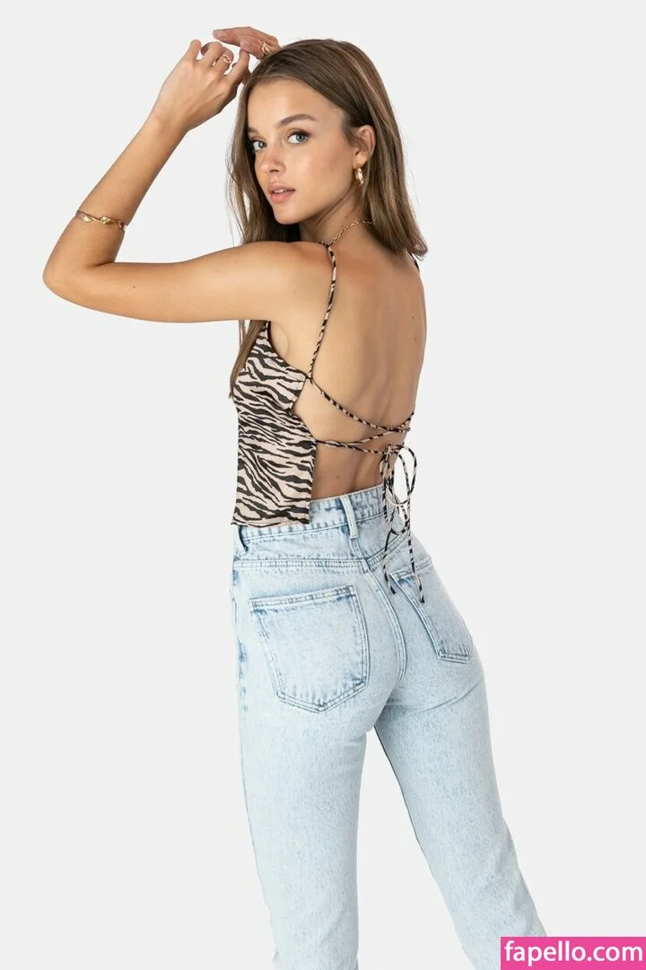 Anna Zak Onlyfans Photo Gallery 