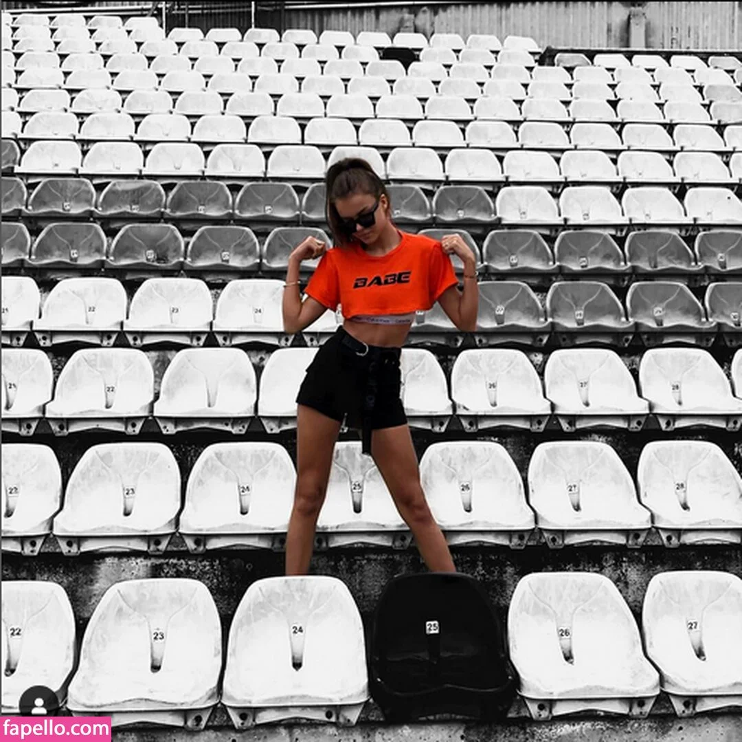 Anna Zak Onlyfans Photo Gallery 