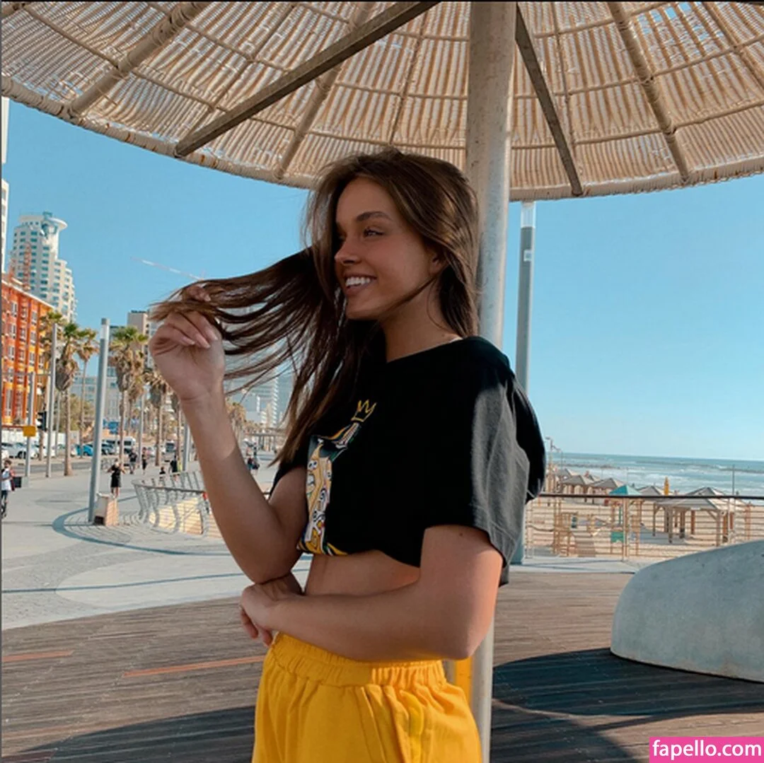 Anna Zak Onlyfans Photo Gallery 